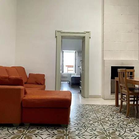 La Terrazza Bianca Di * אוסטוני