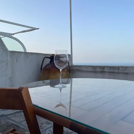 La Terrazza Bianca Di Holiday home *