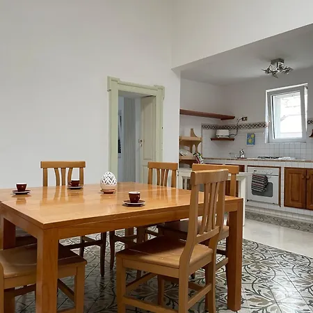 La Terrazza Bianca Di Holiday home